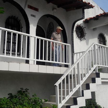 B&B Grand Royal Inn Barranquilla  Exterior photo