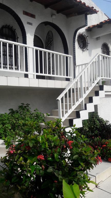 B&B Grand Royal Inn Barranquilla  Exterior photo